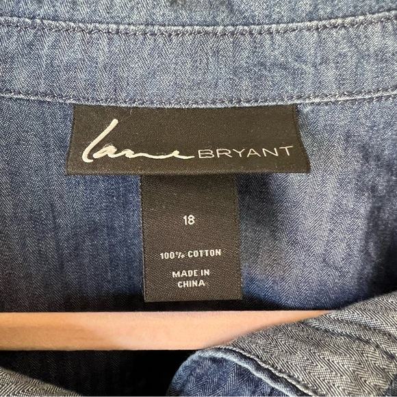Lane Bryant Chambray Snap Button Front Shirt Roll Tab Sleeves Blue Size 18 - Picture 2 of 6